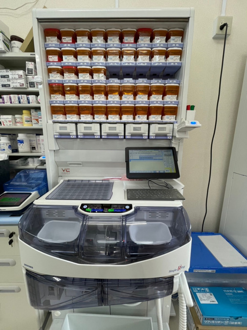 はあと薬局　大津ケ丘店（薬剤師の求人）の写真4枚目：散剤も円盤式です。
Vマスじゃないです！
