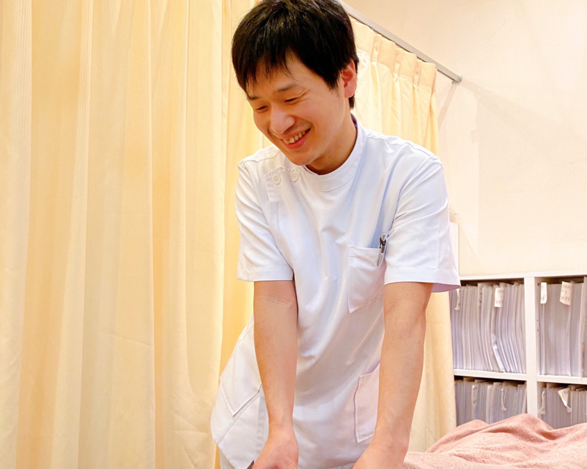いっぽ整体整骨院（柔道整復師の求人）の写真3枚目：筋と関節への整骨技術・東洋医学的鍼灸技術・骨格の歪みに対する矯正技術が学べます！