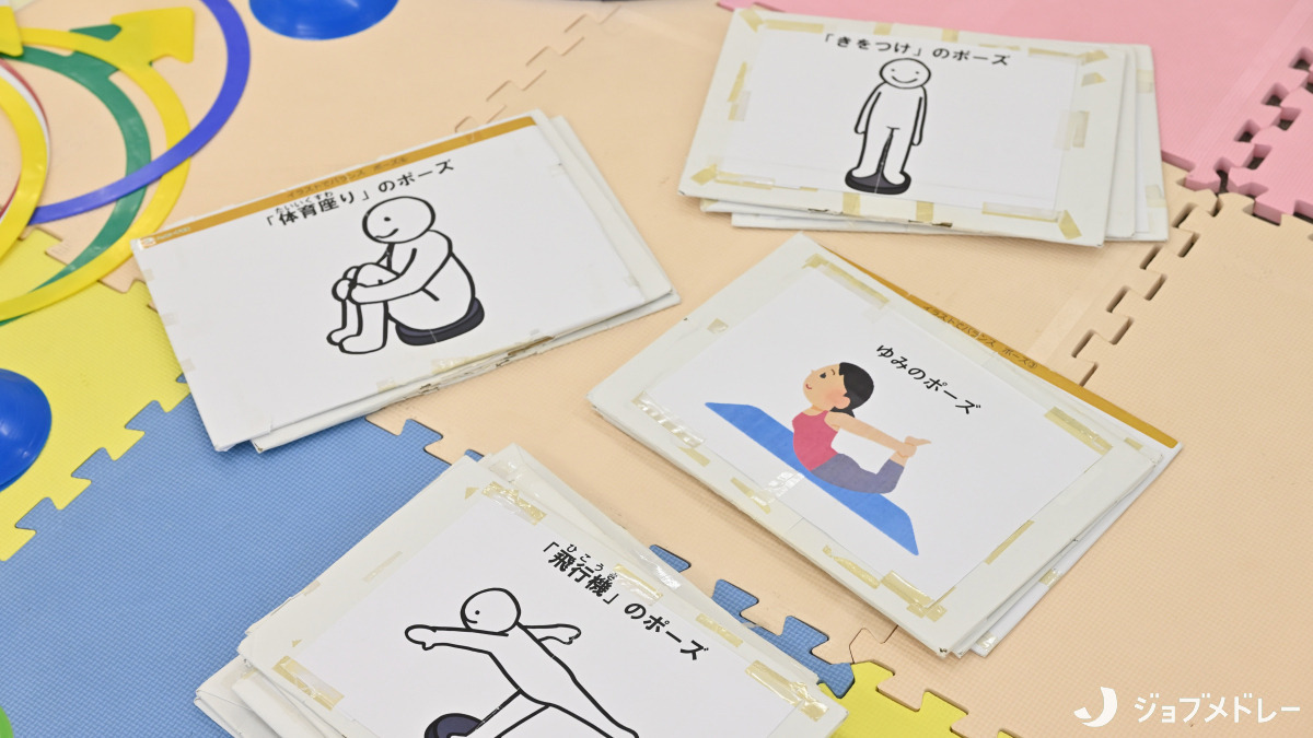 StepUP蒔田通町教室（保育士の求人）の写真9枚目：安全に体の動かし方を学べるよう指導しています