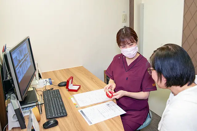 医療法人心美会 かわたに歯科医院（歯科衛生士の求人）の写真7枚目：患者さまにも安心して通っていただけるよう、サポートしております
