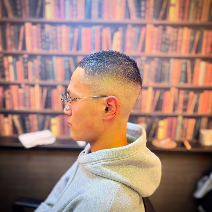 Luxury BARBER Kaming 武蔵関店（理容師の求人）の写真2枚目：