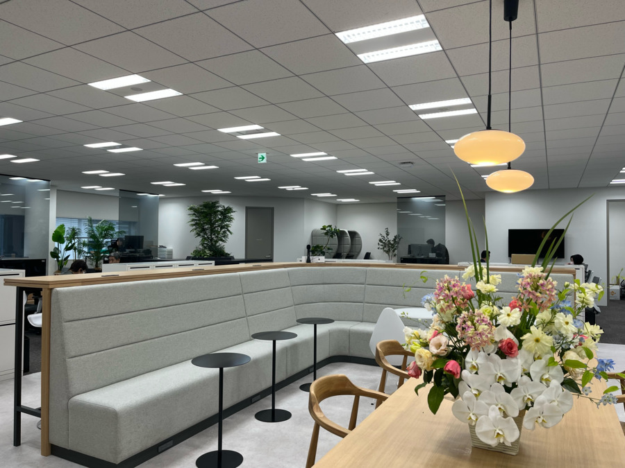 株式会社エターナルキャスト（総合職/新卒/その他の求人）の写真3枚目：