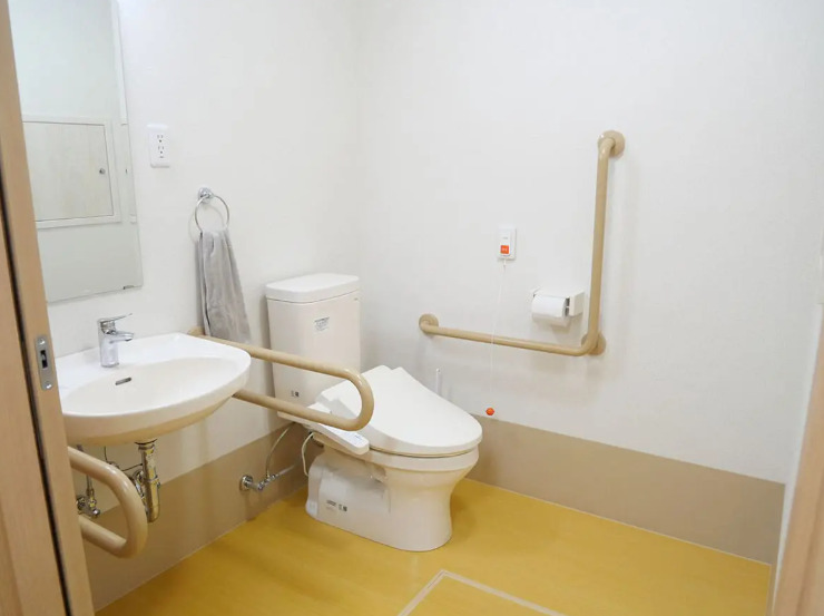 サービス付き高齢者向け住宅 HIBISU伊丹third(管理職(介護)の求人)の写真5枚目: