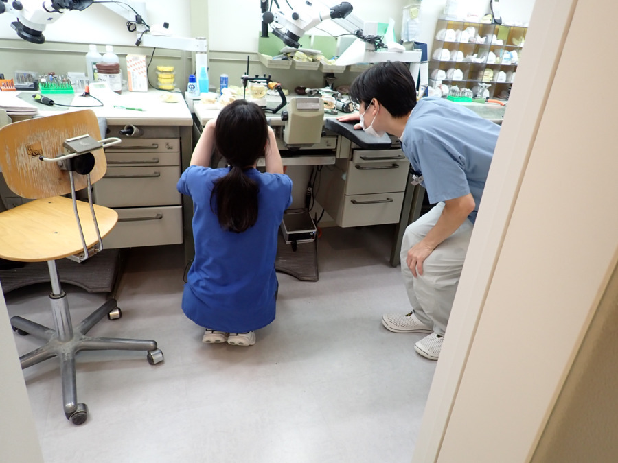 株式会社M&M　木村歯科医院（歯科技工士の求人）の写真3枚目：歯科医師との連携が取りやすい環境です！