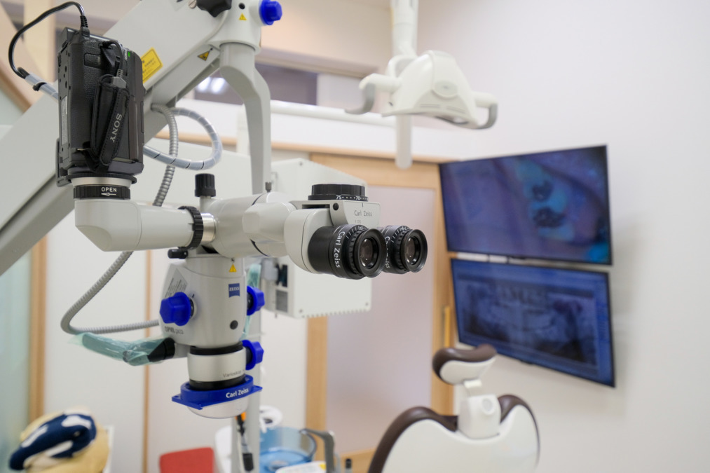 医療法人 MARUTA DENTAL OFFICE にじの森歯科クリニック(歯科医師の求人)の写真:日本顕微鏡歯科学会所属、すべての診療を拡大鏡やマイクロスコープで行います。