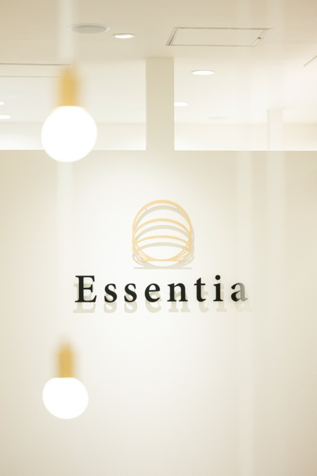 美容整体 Essentia KANAZAWA【2025年06月オープン】（作業療法士の求人）の写真5枚目：上質な空間を象徴するEssentiaのロゴ