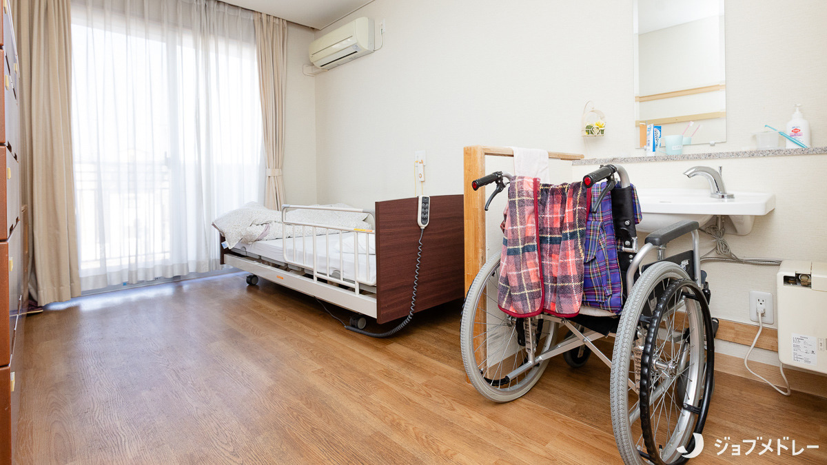 特別養護老人ホーム和の里(管理職(介護)の求人)の写真11枚目:ご自宅での生活に近い環境の提供に努めています