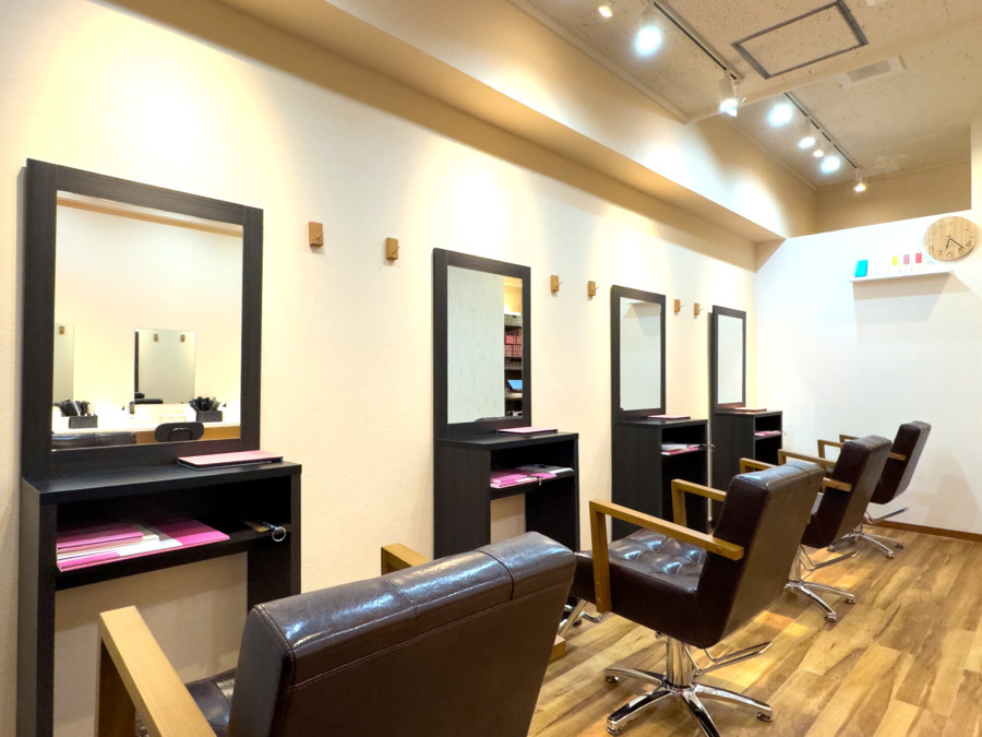 ヘアカラー専門店カラープラス市ヶ尾店【2025年04月23日オープン】の写真6枚目：