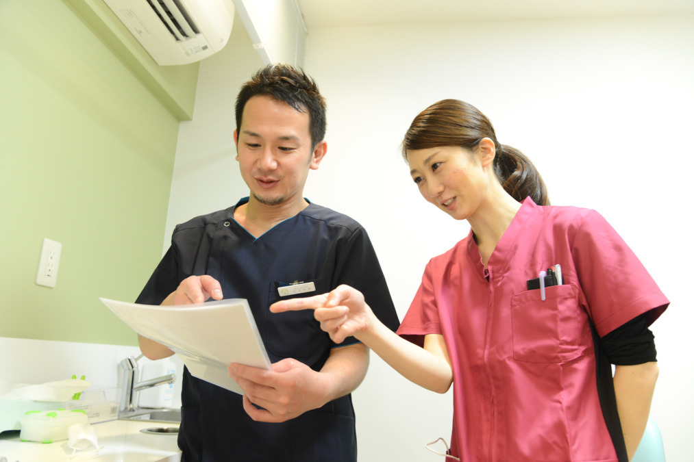 医療法人社団　DentalHonest　まさき歯科クリニック（歯科衛生士の求人）の写真5枚目：温厚で静かな院長。真面目で患者さま思い。患者さまからの信頼も絶大です。