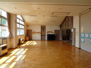 幼保連携型認定こども園 聖十字幼稚園（保育士の求人）の写真2枚目：