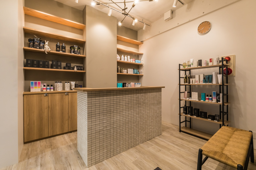 半個室 rire hair 箱崎店(美容師の求人)の写真3枚目: