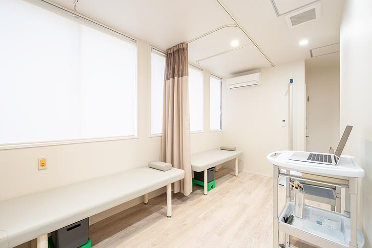 おおばやし整形外科形成外科クリニック(理学療法士の求人)の写真7枚目: