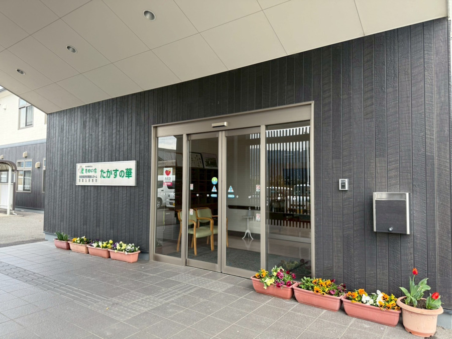 地域密着型特別養護老人ホーム　たかすの華（介護職/ヘルパーの求人）の写真4枚目：
