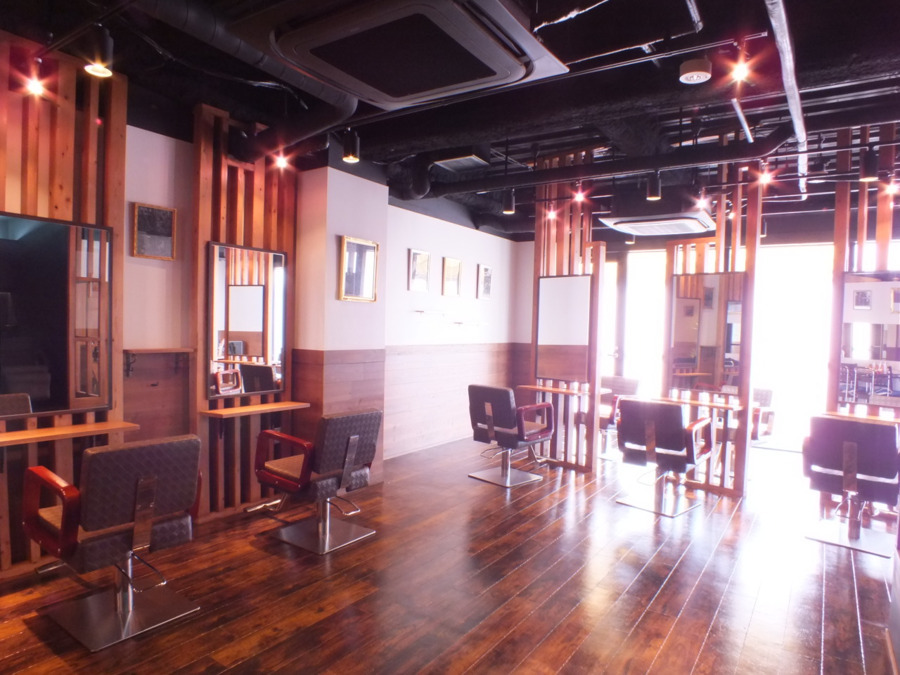 Apiuz Hair 三宮の写真