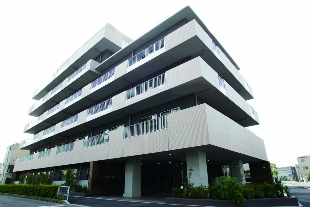 輝明生苑しのざきの画像