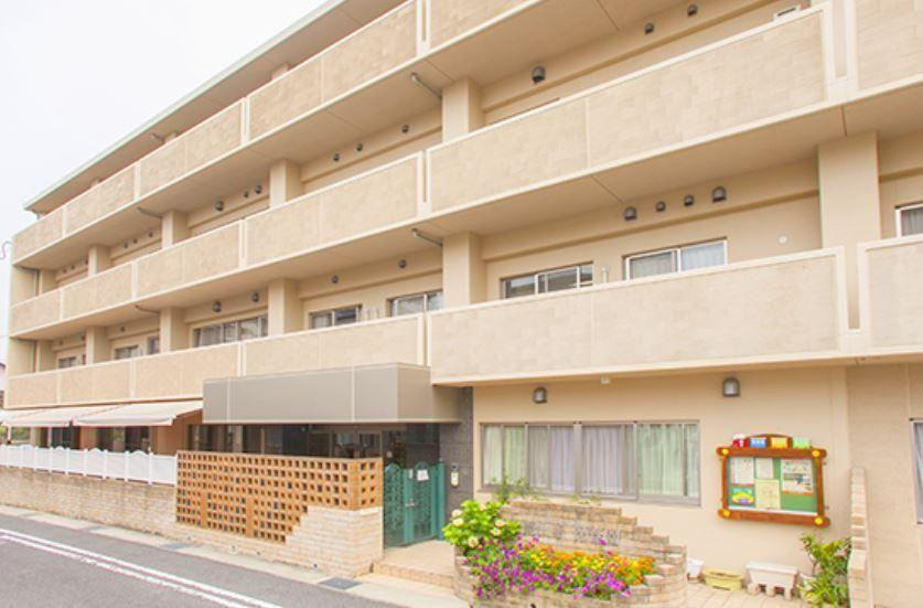 介護付有料老人ホーム甲南山手の写真