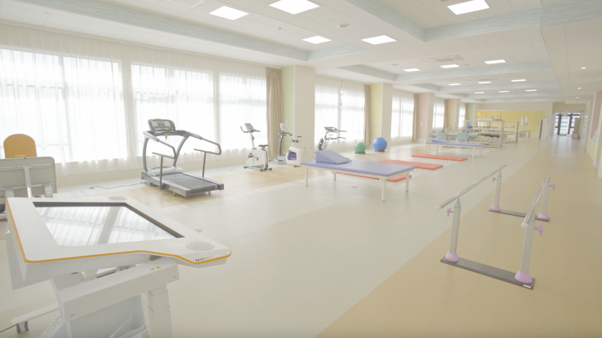 医療法人社団　鎮誠会　令和リハビリテーション病院（作業療法士の求人）の写真6枚目：先端的なリハ機器も揃っています。