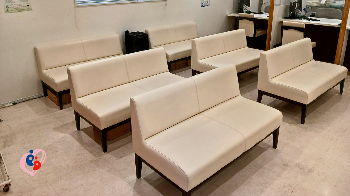 花みずき薬局（調剤事務の求人）の写真3枚目：待合席