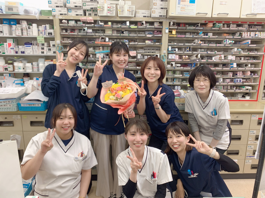 楽々園しみず薬局の写真