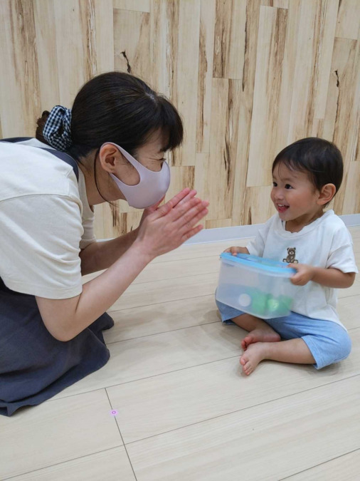 まま保育園　帝塚山（保育補助の求人）の写真2枚目：日々の積み重ねを大切にし、出来たことは一緒に全力で喜びます！