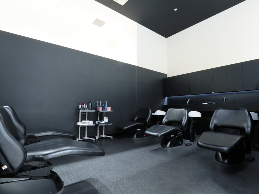 STRASSE 扶桑店（美容師の求人）の写真3枚目：