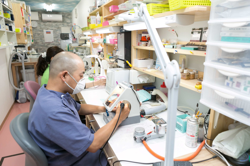 はるな歯科クリニック(歯科技工士の求人)の写真2枚目: