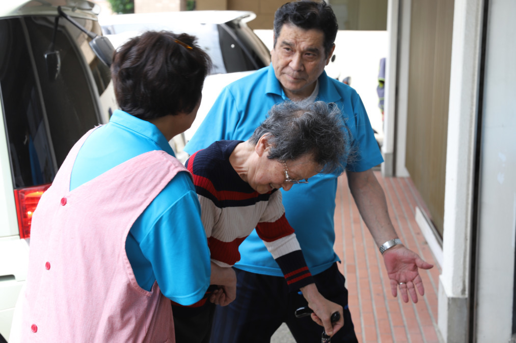 Luxemデイサービス縁尽（介護タクシー/ドライバーの求人）の写真3枚目：
