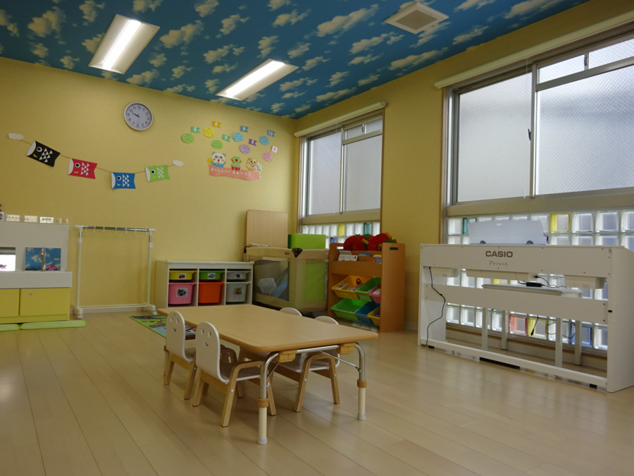 ロクマキッズ布施園(保育士の求人)の写真3枚目:保育室