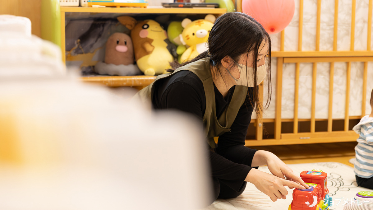 第六コスモ保育園(保育士の求人)の写真10枚目:それぞれの子どもたちの力や個性を大切に関わっています