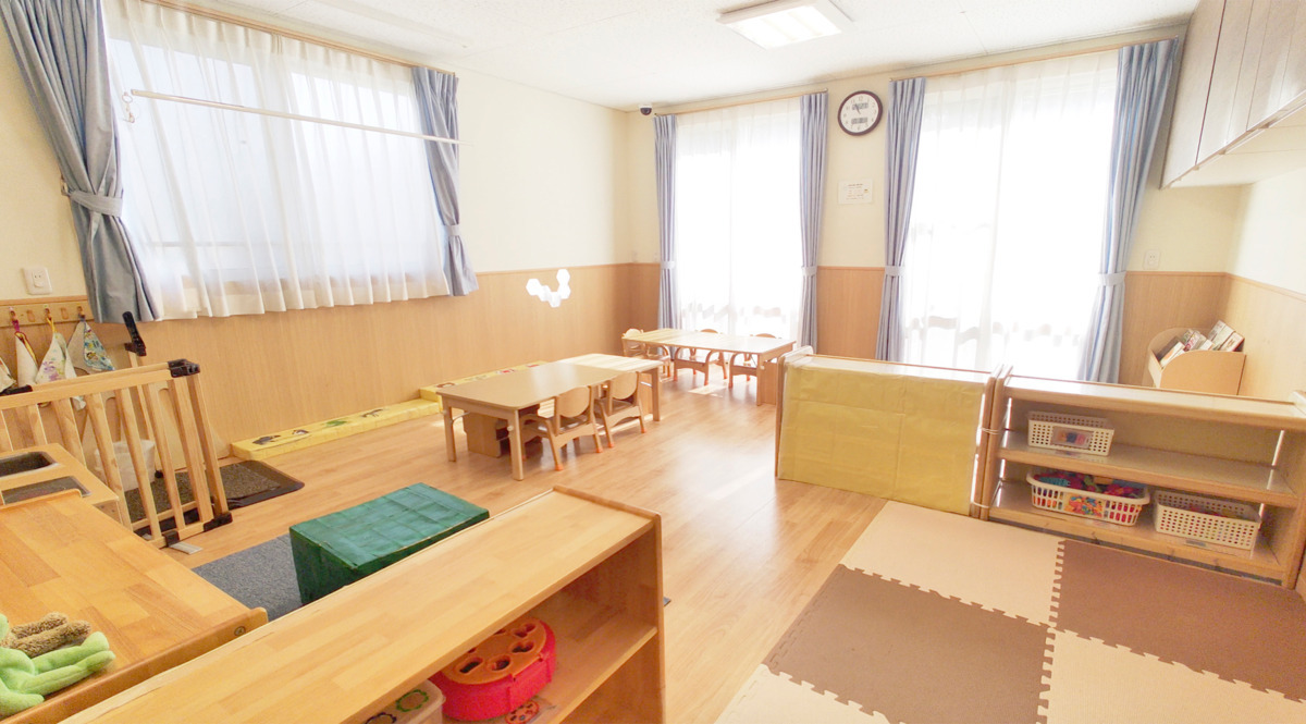 しおどめ保育園越谷（保育士の求人）の写真3枚目：１歳児クラス保育室