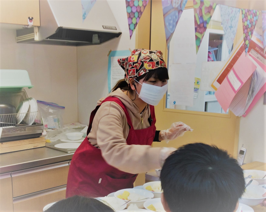 保育ルームえどがわ園（調理師/調理スタッフの求人）の写真4枚目：子どもたち一人ひとりの成長をサポートするやりがいの大きなお仕事！