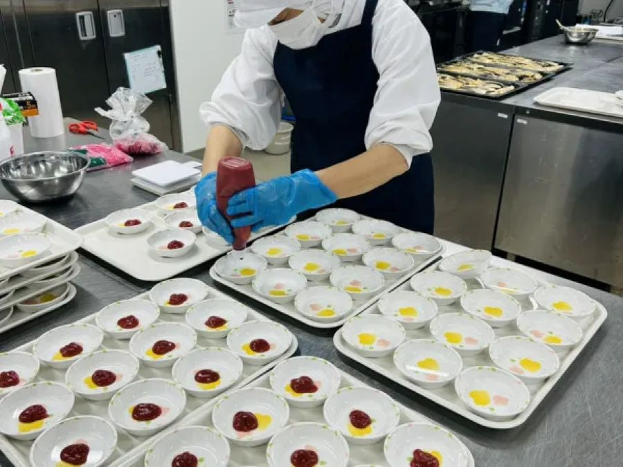 有限会社ワークアップ 特別養護老人ホームみ春野れんげの丘内の厨房の写真
