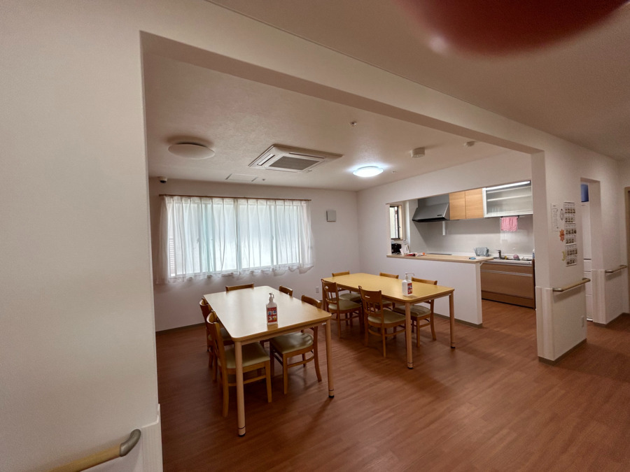 こより佐織の写真2枚目：