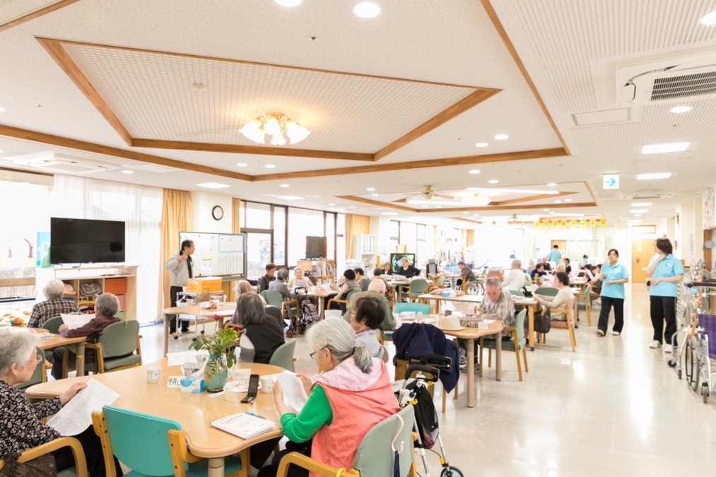 デイサービスセンター　ライフサポートひめじ（看護師/准看護師の求人）の写真2枚目：定員50名で毎日平均45名の方にご利用していただいています。