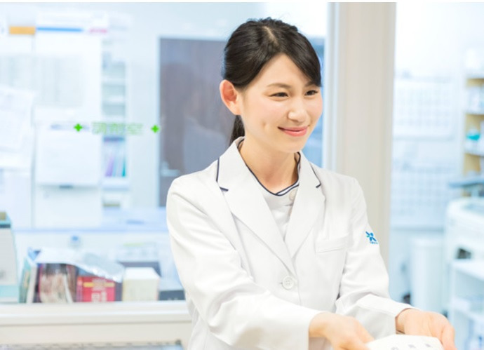 共創未来 鶴見橋薬局の写真1枚目：