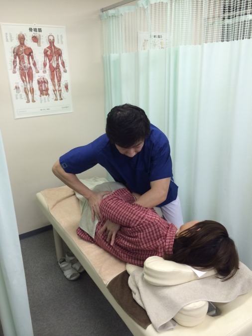 クレア門仲整骨院の写真2枚目：腰部・骨盤矯正