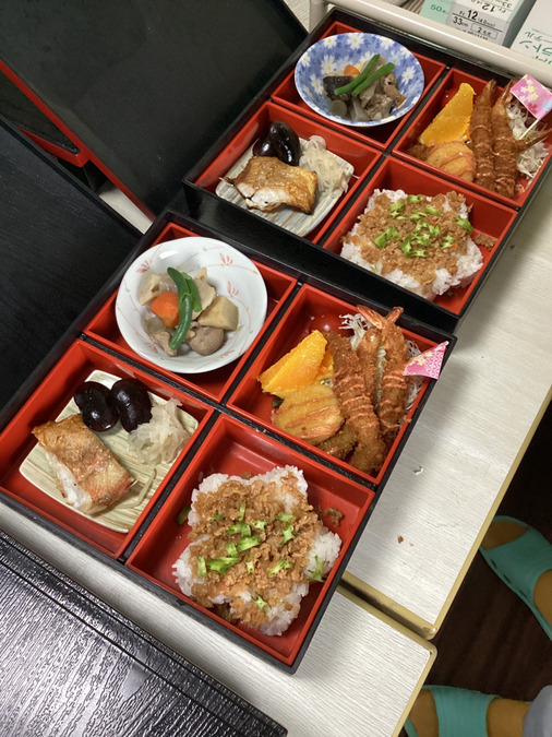 グループホームゆりかごの写真6枚目：イベント食の際のお食事です！