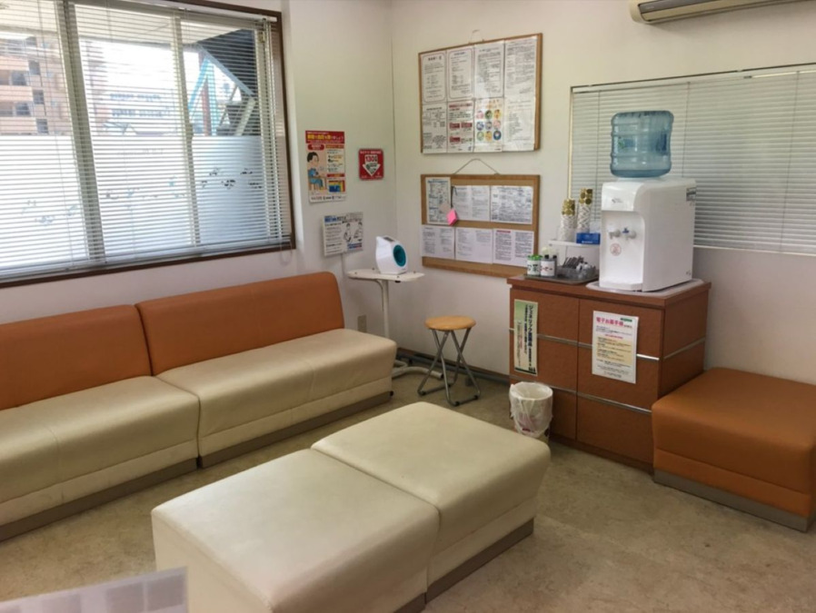 エール薬局 かづらしま店の写真5枚目：