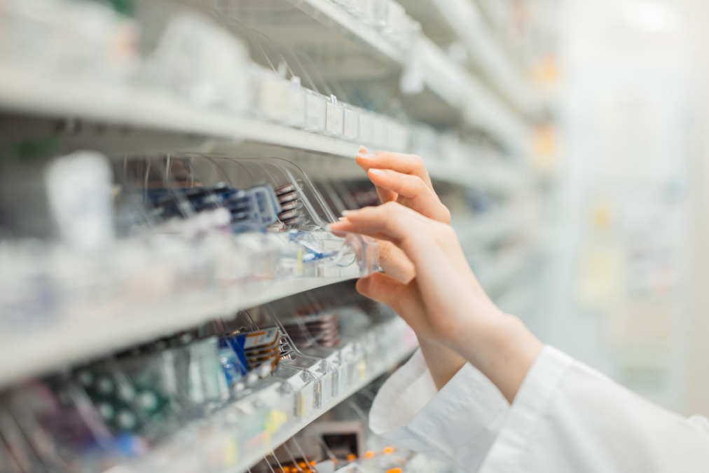 ユニカム醍醐薬局（調剤事務の求人）の写真10枚目：一つ一つのお薬をしっかりと管理しています