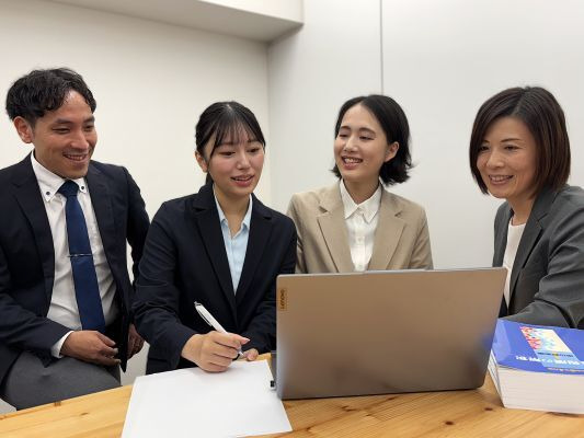 株式会社SmartWorX（介護事務の求人）の写真9枚目：チームワークを大事にしています。