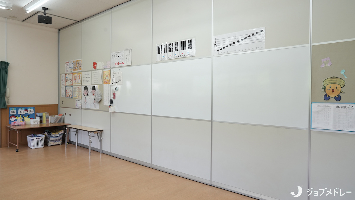 認定こども園　手賀の丘幼稚園・保育園（保育士の求人）の写真24枚目：百珠そろばんや時計指導なども行います