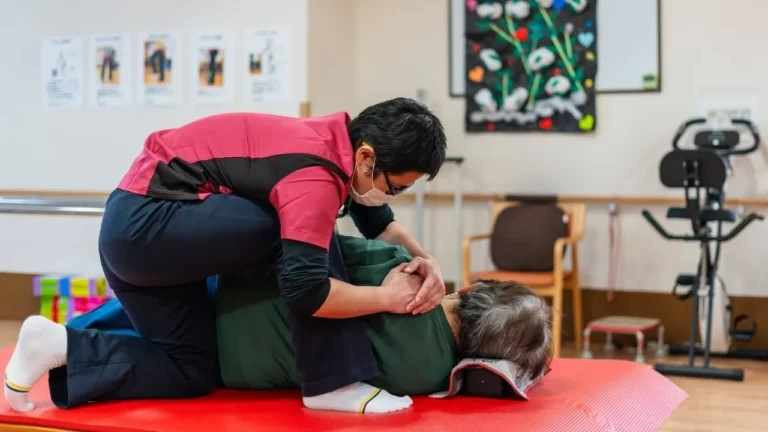 本田診療所デイケア(介護職/ヘルパーの求人)の写真3枚目: