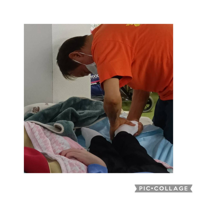 多機能重症児者デイサービス笑夢（理学療法士の求人）の写真3枚目：関節の変形拘縮の悪化予防のための関節可動域訓練など