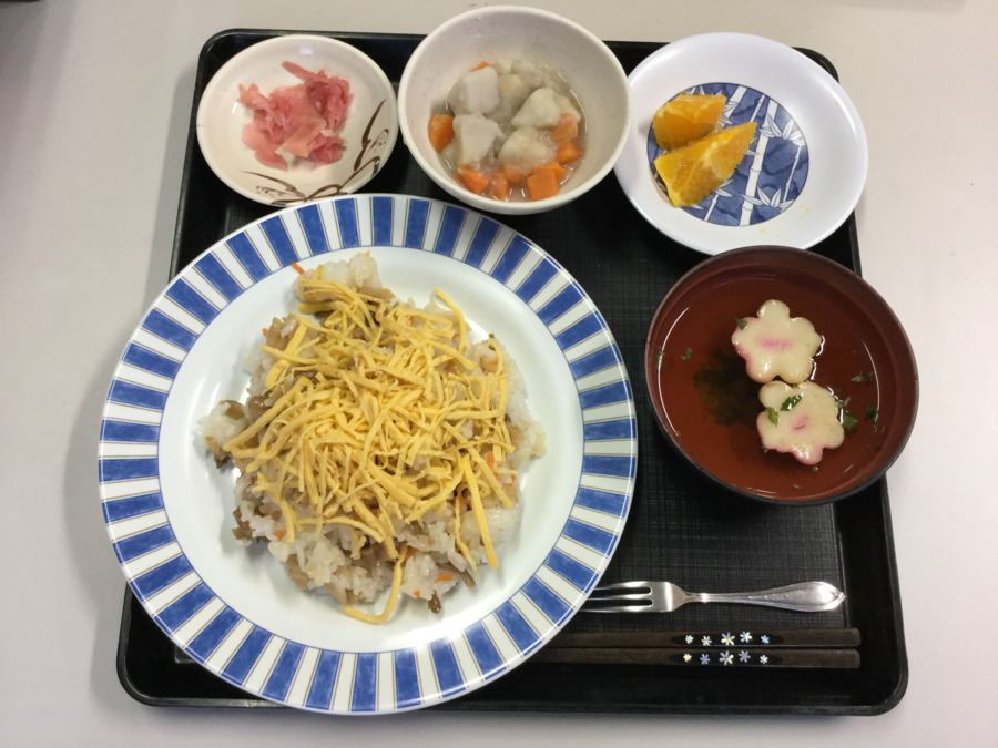 特別養護老人ホーム 菰野聖十字の家（介護職/ヘルパーの求人）の写真9枚目：