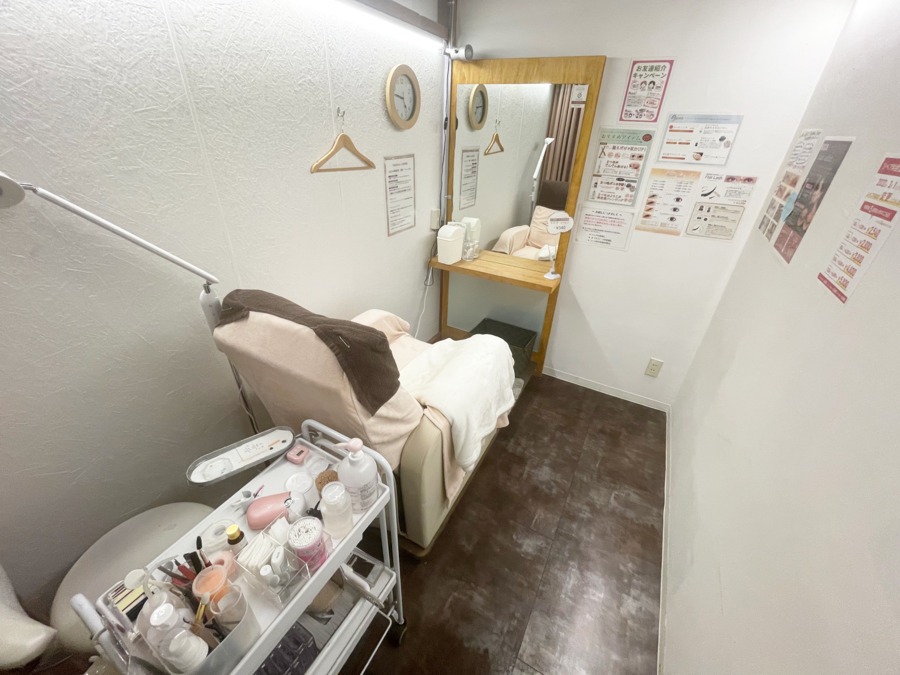まつエクサロン BIMERA 舟入幸町店の写真3枚目：
