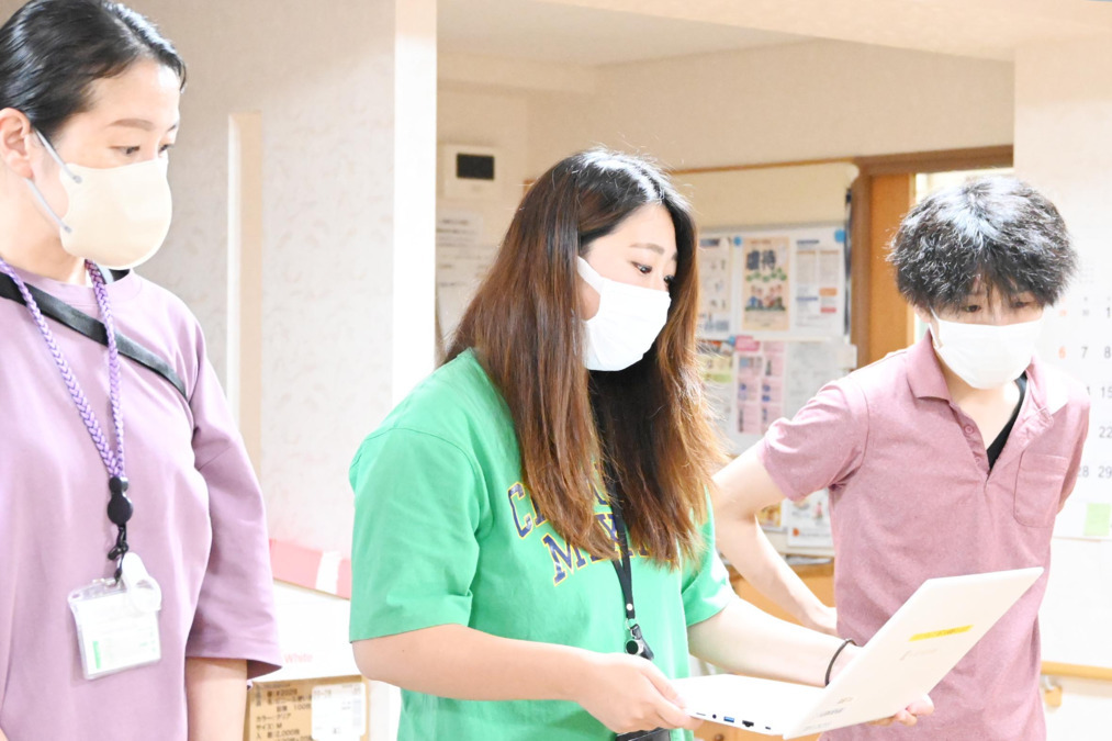 杉並区下井草カラフルホーム（生活支援員の求人）の写真2枚目：