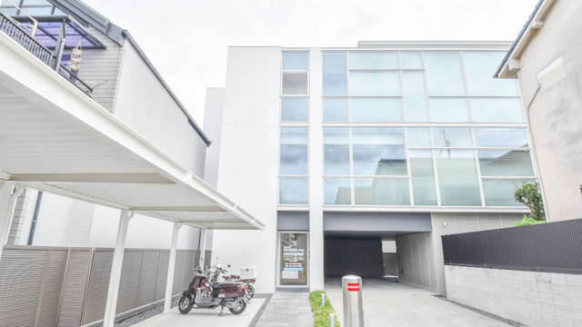 クルミ薬局2号店（薬剤師の求人）の写真3枚目：クルミ薬局2号店の外観