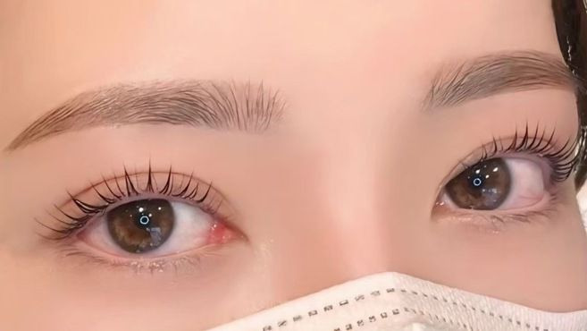 Une fleur 心斎橋店(アイリストの求人)の写真2枚目: