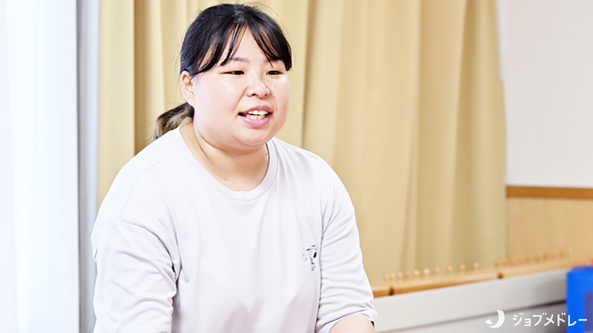 ふちしらコスモ保育園（保育士の求人）の写真12枚目：愛情豊かに子どもたちを見守っています