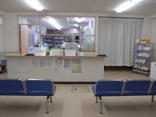 あかまつ薬局（薬剤師の求人）の写真3枚目：